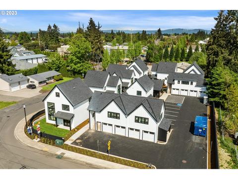 11813 NW 38th Ave #8, Vancouver, WA 98685