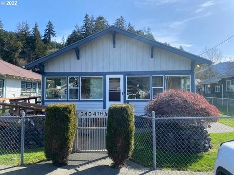 340 4th Ave, Powers, OR 97466 photo 1