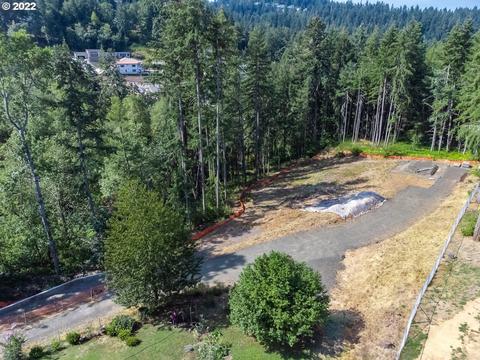 2638 Hawkins Ln, Eugene, OR 97405 photo 1