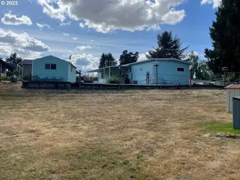 570 N 10th Ave #65, Cornelius, OR 97113