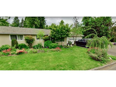 3710 Scenic Dr, Eugene, OR 97404 photo 1
