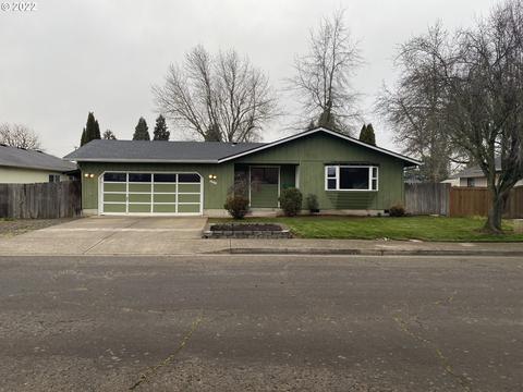 836 W Olympic St, Springfield, OR 97477 photo 1