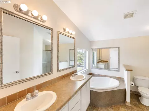 916 SW Isaac Ave, Pendleton, OR 97801 photo 8