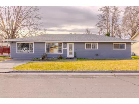 785 W Quince Ave, Hermiston, OR 97838