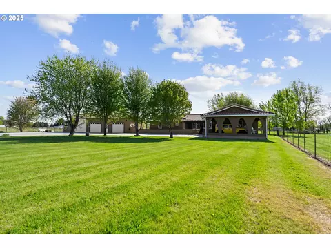 79315 Powerline Rd, Hermiston, OR 97838
