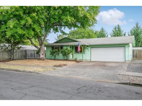 541 SE Maple St, Dundee, OR 97115 photo 1