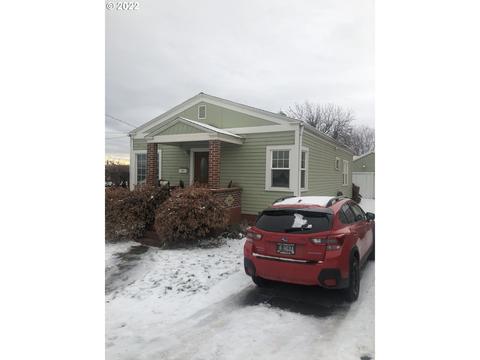 211 NW 10th St, Pendleton, OR 97801 photo 1