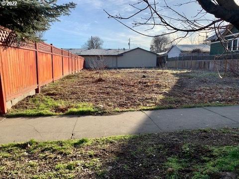 110 SE 10th St, Pendleton, OR 97801 photo 1