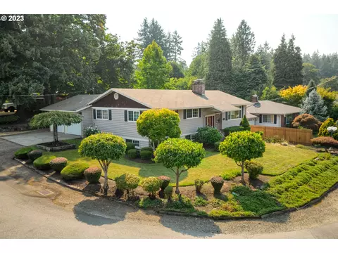 15260 NE Clackamas St, Portland, OR 97230