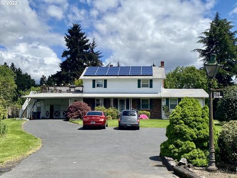 2299 Donovan Dr, Eugene, OR 97401 photo 1