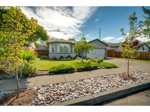 594 SE Myrtlewood Ln, Gresham, OR 97080 photo 1