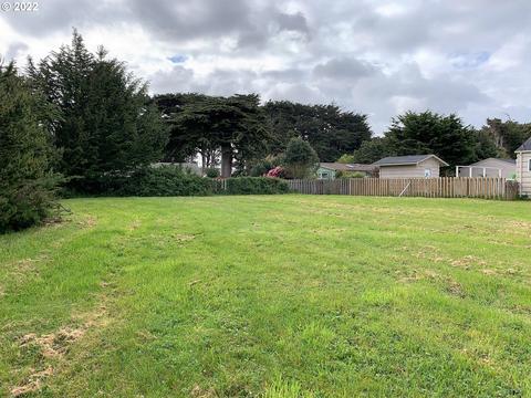 000 SW Edison Ave #2300, Bandon, OR 97411
