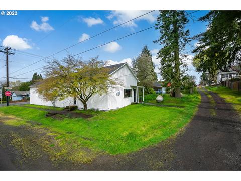 110 E 3rd St, Yamhill, OR 97148 photo 1