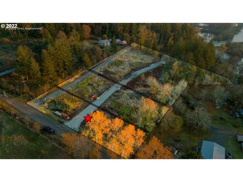 33071 Berlin Rd #1, Lebanon, OR 97355