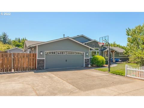4520 SE Welch Rd, Gresham, OR 97080 photo 1