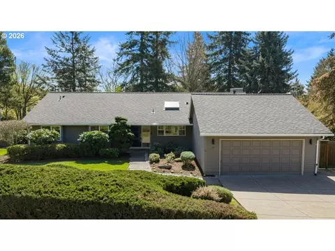 22 Othello St, Lake Oswego, OR 97035