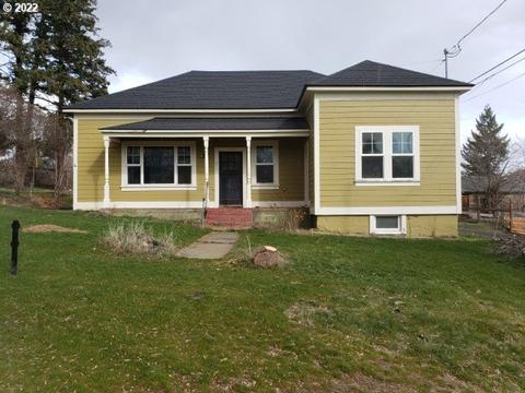 204 First, Moro, OR 97039 photo 1