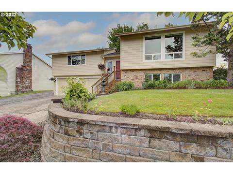 3090 SW Lillyben Ave, Gresham, OR 97080 photo 1