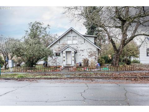306 C St 001, Springfield, OR 97477 photo 1