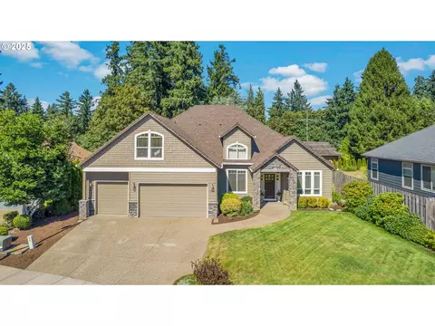 15692 SE Roethe Ln, Milwaukie, OR 97267