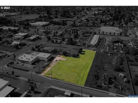 110 Russell Across From Dr, Lebanon, OR 97355