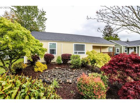 345 21st St, Springfield, OR 97477 photo 1