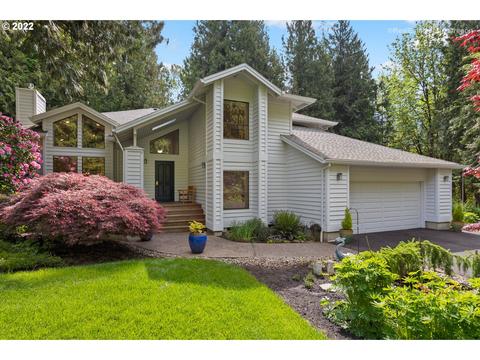 13032 Mapleleaf Ct, Aurora, OR 97002 photo 1