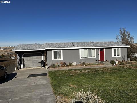 3011 SW Terrace Dr, Pendleton, OR 97801 photo 1