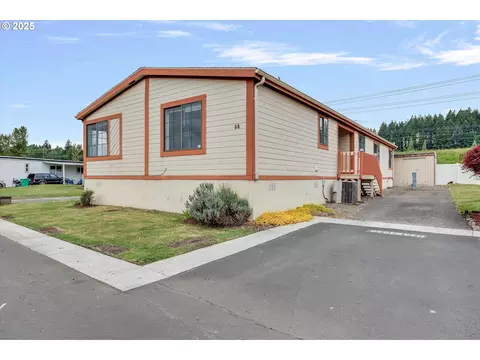 13900 SE Highway 212 #68, Clackamas, OR 97015