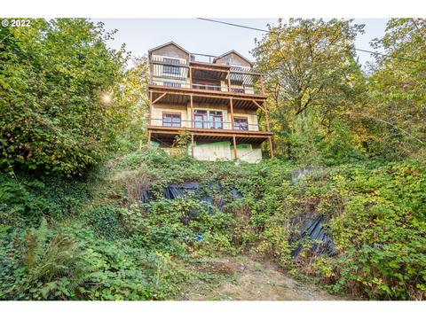 10618 NW 4th Pl, Portland, OR 97231