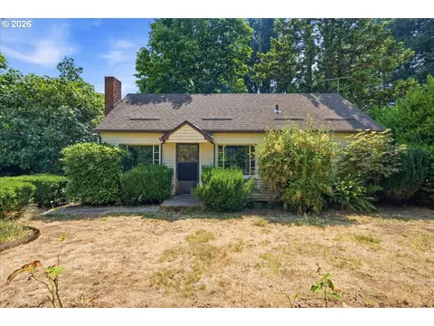 15338 Holcomb Blvd, Oregon City, OR 97045