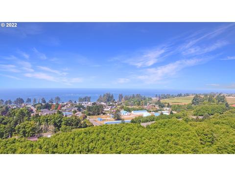 Winchuck River Rd, Brookings, OR 97415