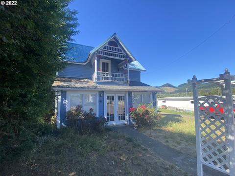 191 First St, Yoncalla, OR 97499 photo 1