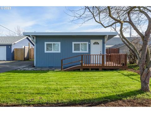 135 38th St, Springfield, OR 97478 photo 1