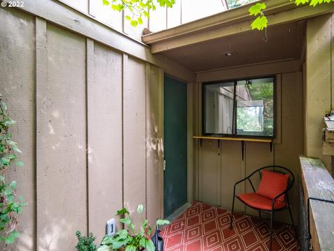133 Treehill Loop, Eugene, OR 97405 photo 1