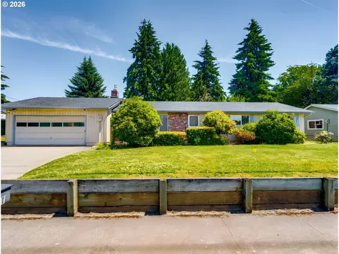 12711 NW 36th Ave, Vancouver, WA 98685