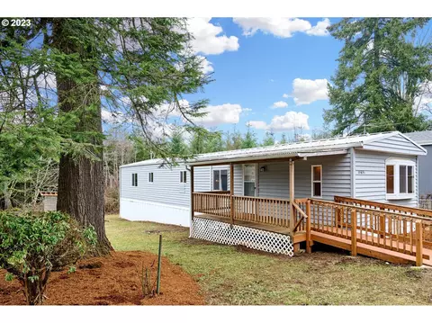 15651 S Fawn View Way, Molalla, OR 97038