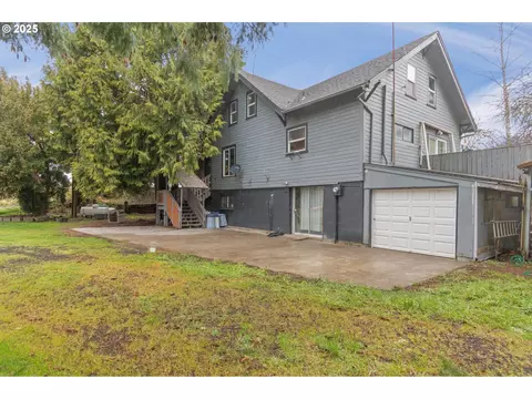 12294 Marshland Rd, Clatskanie, OR 97016