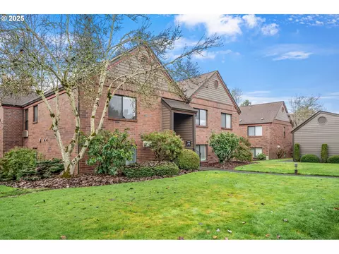 15514 SW 114th Ct #61, Tigard, OR 97224