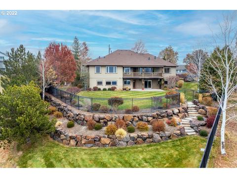 835 NE 2nd St, Pendleton, OR 97801 photo 1