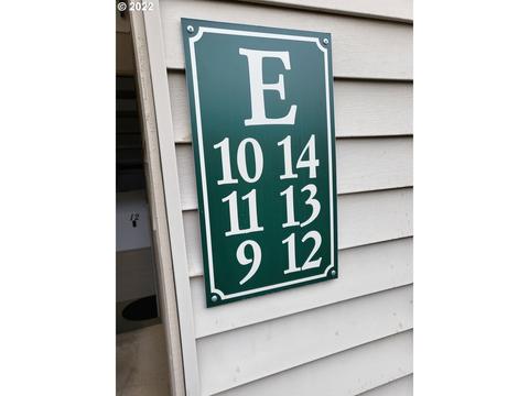 200 SW Florence Ave #E-14, Gresham, OR 97080 photo 1