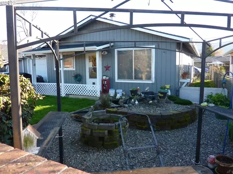 436 Everett Ave, Sutherlin, OR 97479 photo 1