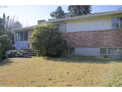 17100 NE Halsey St, Portland, OR 97230