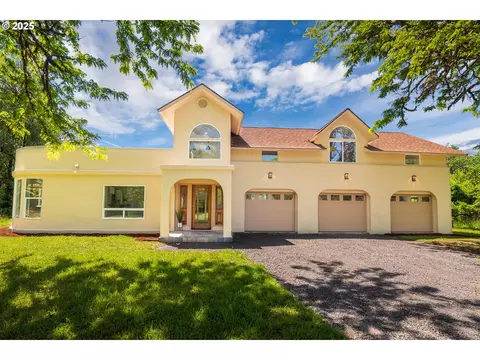 28788 Gimpl Hill Rd, Eugene, OR 97402