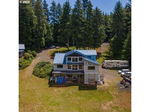 70536 Stage Rd, North Bend, OR 97459