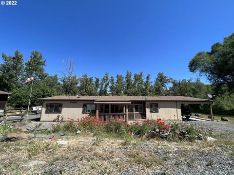 801 E Main St, John Day, OR 97845 photo 1