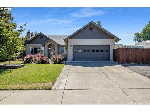 570 Lynnbrook Dr, Eugene, OR 97404 photo 1