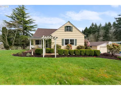 12005 S Carus Rd, Oregon City, OR 97045