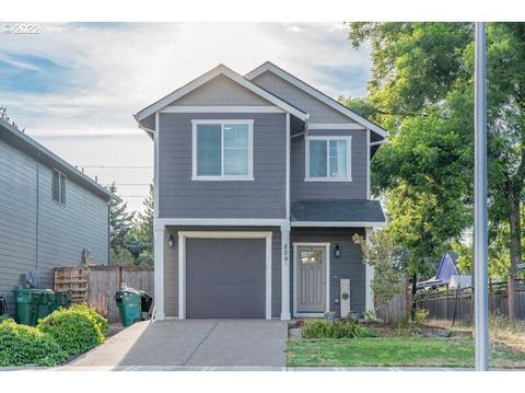 809 S Willamette St, Newberg, OR 97132 photo 1
