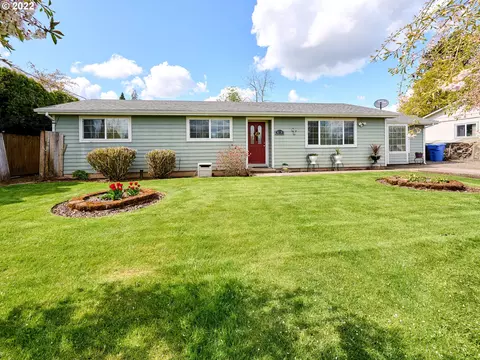 4109 3rd St, Hubbard, OR 97032 photo 1